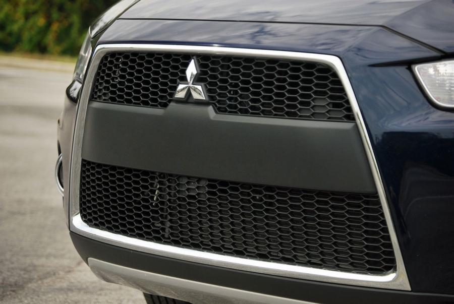  Mitsubishi Outlander GT 2013 года  (фото 4 из 30)